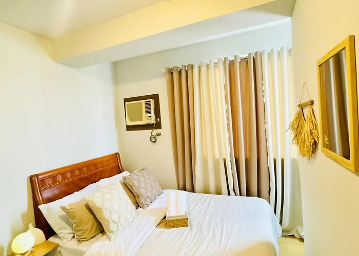 2br Unit Near Bgc *