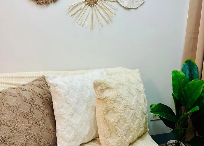 2br Unit Near Bgc *